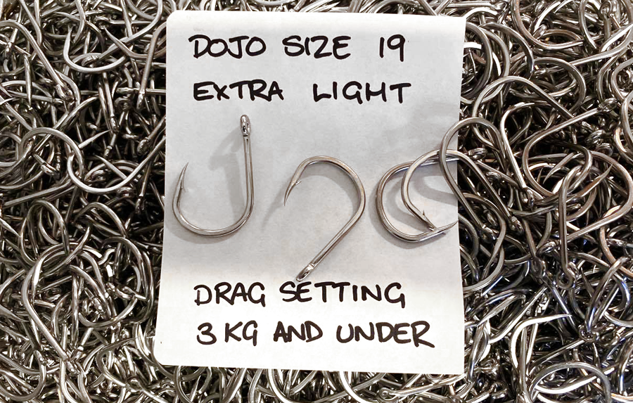 Size 19 Light Dojo Hook 4 Pack